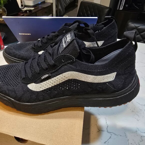 Vans MTE Ultrarange VR3 BLACK Men Casual Shoes VN0A4BXBH71 Skate Hiking SZ 10 - Picture 1 of 12